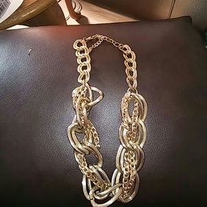 Vintage gold chunky necklace